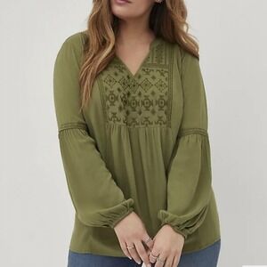 TORRID Embroidered Blouse Women's 2X Green Peasant Boho Gauze Top Plus Size